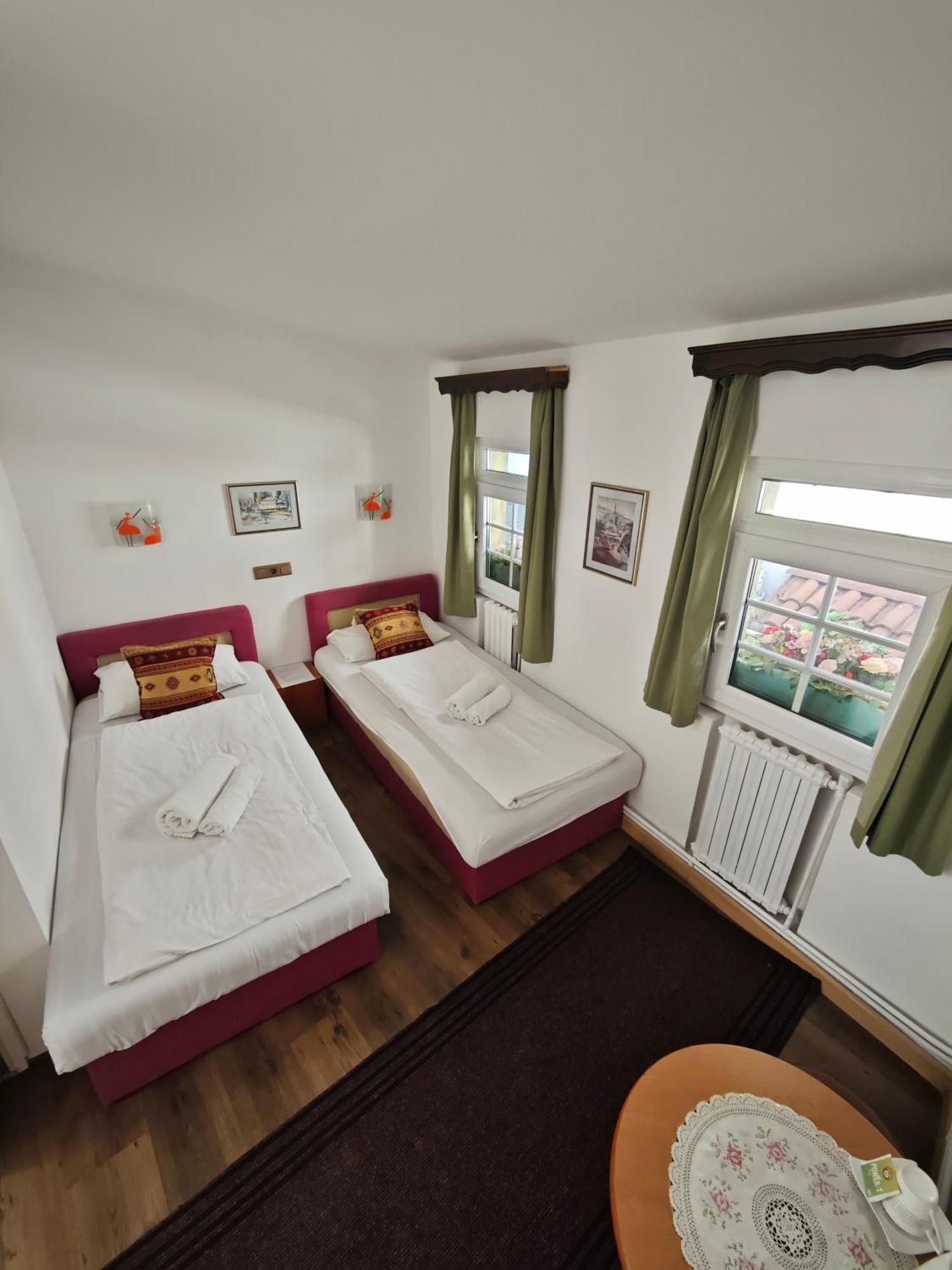Guesthouse Yildiz Сараєво Екстер'єр фото